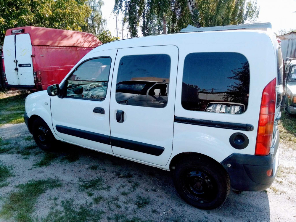 сидушки рено кенго 2 , передние, продам сидушки сидухи на бус, микроавтобус,